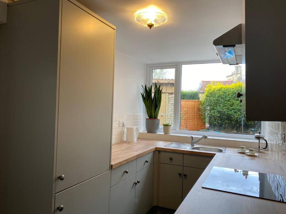 Regency Cottage 10 Minutes From Bath City Centre Εξωτερικό φωτογραφία